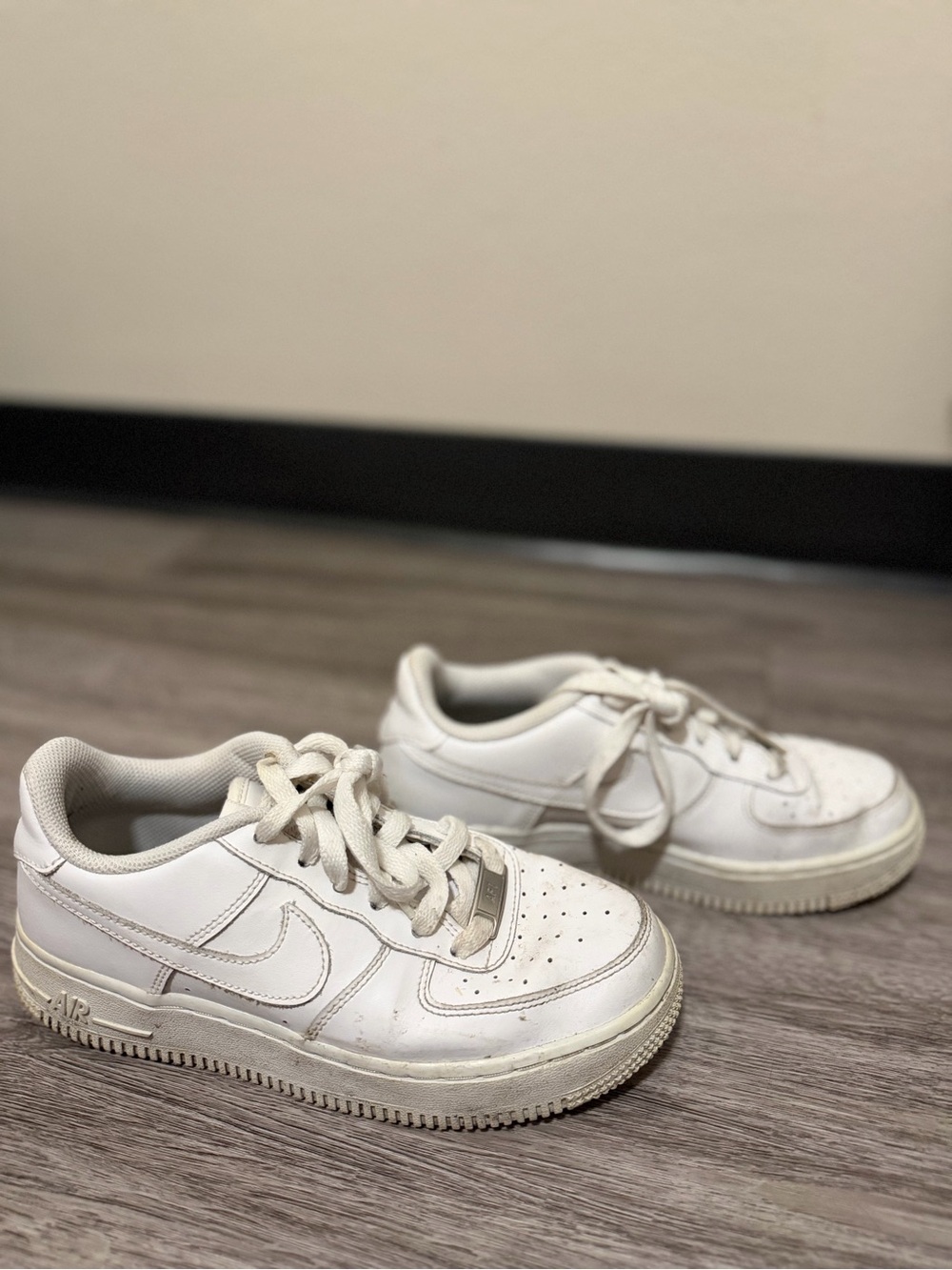Nike White Low-Top Leather Sneakers